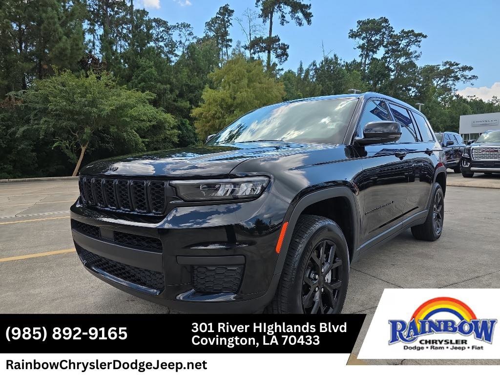 Used 2024 Jeep Grand Cherokee L Laredo SUV