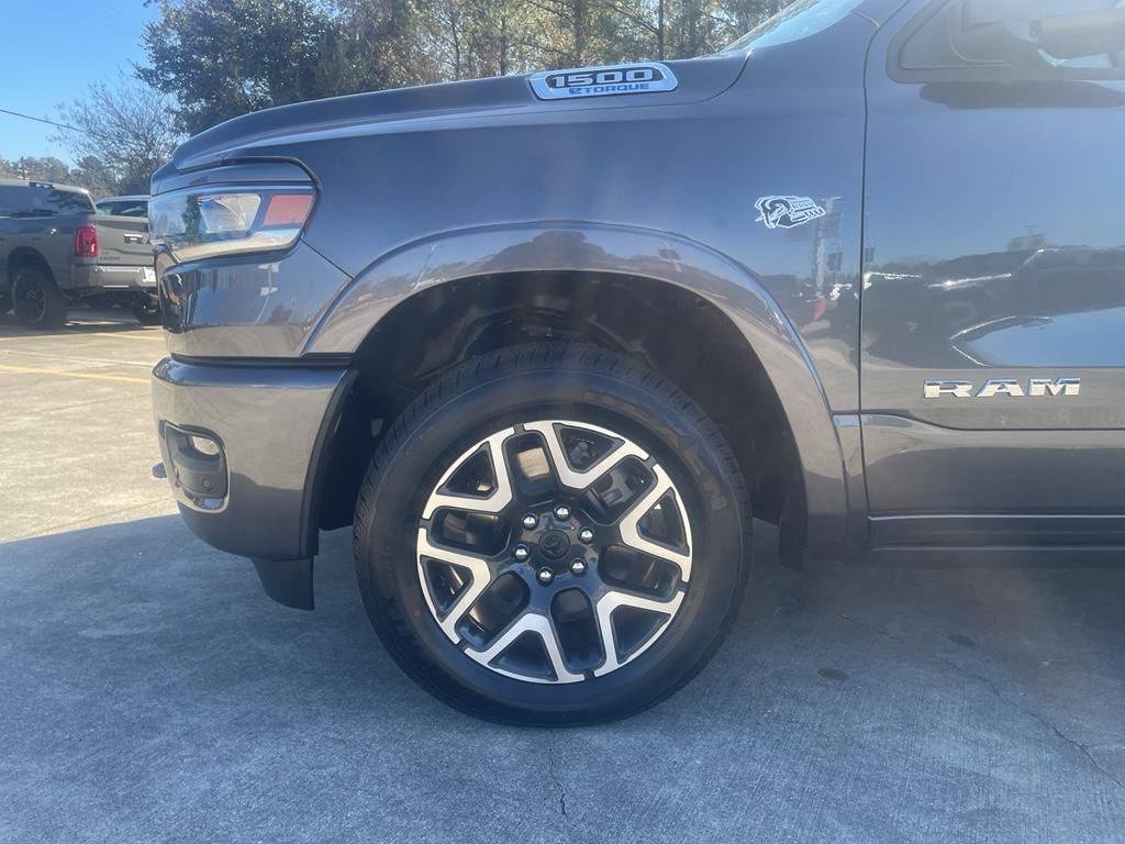 New 2026 Ram 1500 LARAMIE CREW CAB 4X4 5'7 BOX Pickup