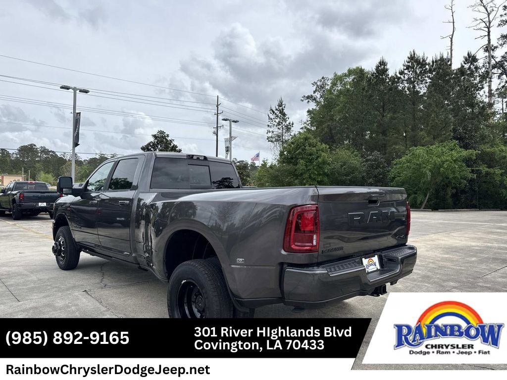 New 2026 Ram 3500 LARAMIE CREW CAB 4X4 8' BOX Pickup