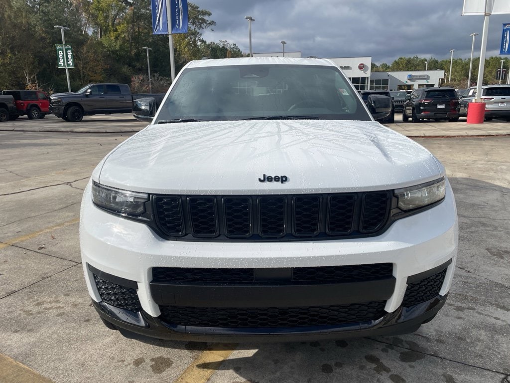 New 2025 Jeep Grand Cherokee L ALTITUDE X 4X2 Sport Utility