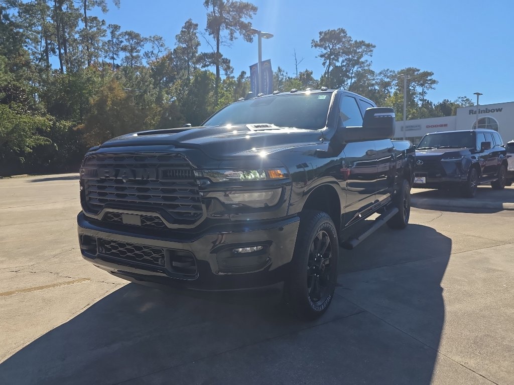 New 2026 Ram 2500 BLACK EXPRESS CREW CAB 4X4 6'4 BOX Pickup