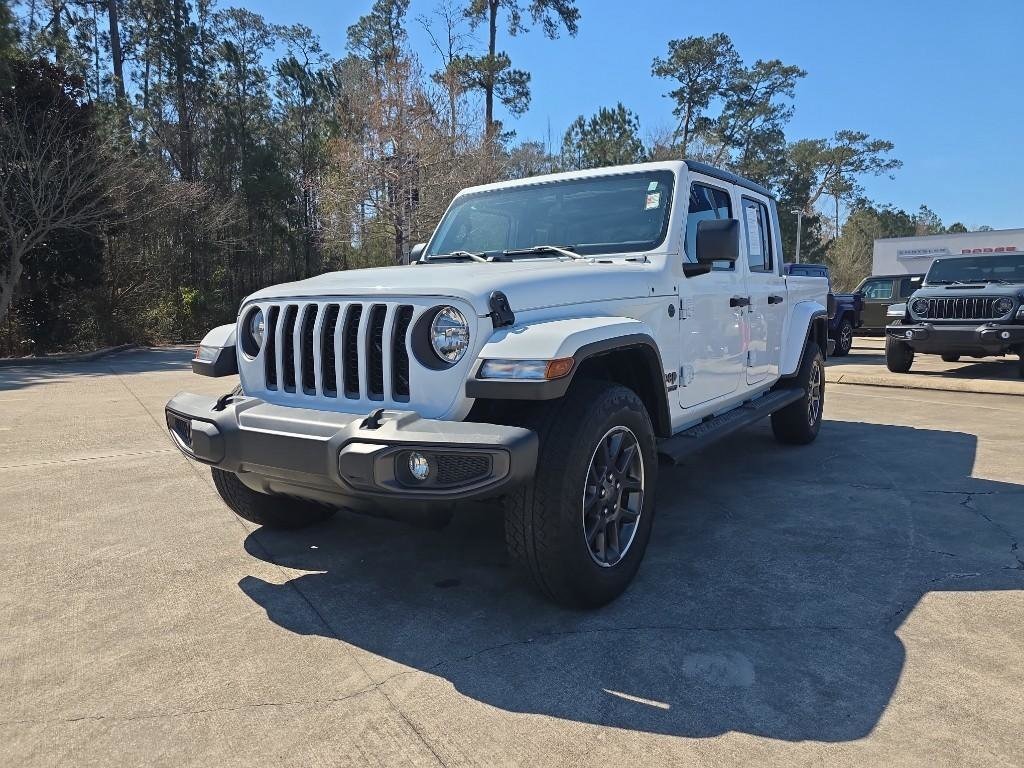 Used 2021 Jeep Gladiator Sport Truck Crew Cab
