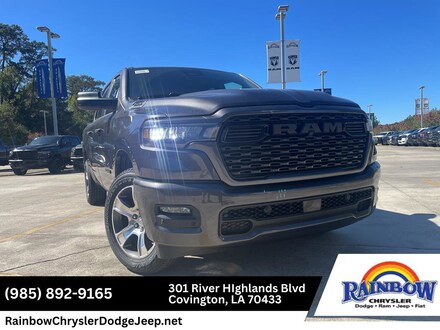 2026 Ram 1500 EXPRESS CREW CAB 4X2 5'7 BOX Pickup