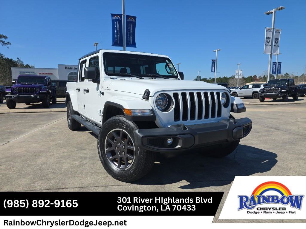 2021 Jeep Gladiator Truck Crew Cab 