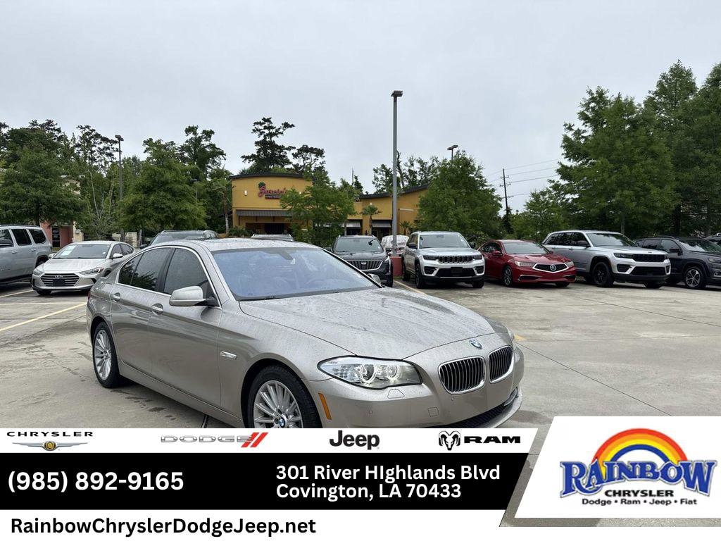 2013 BMW 5 Series 535i Sedan's photo