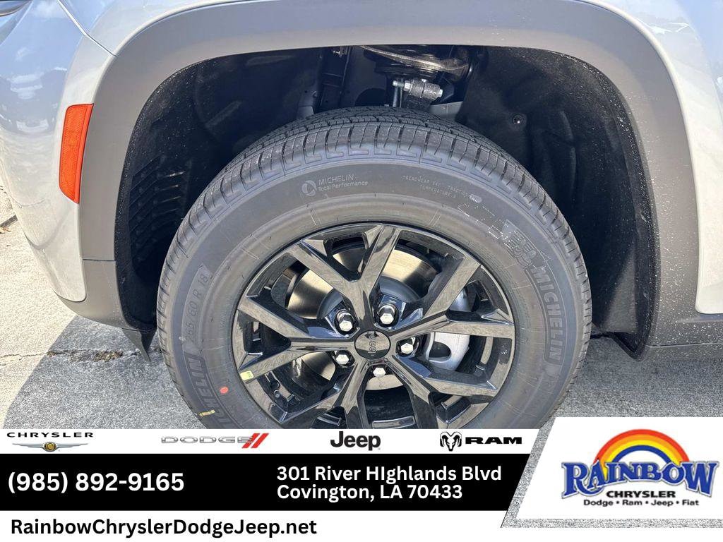 New 2026 Jeep Grand Cherokee LAREDO ALTITUDE 4X2 Sport Utility