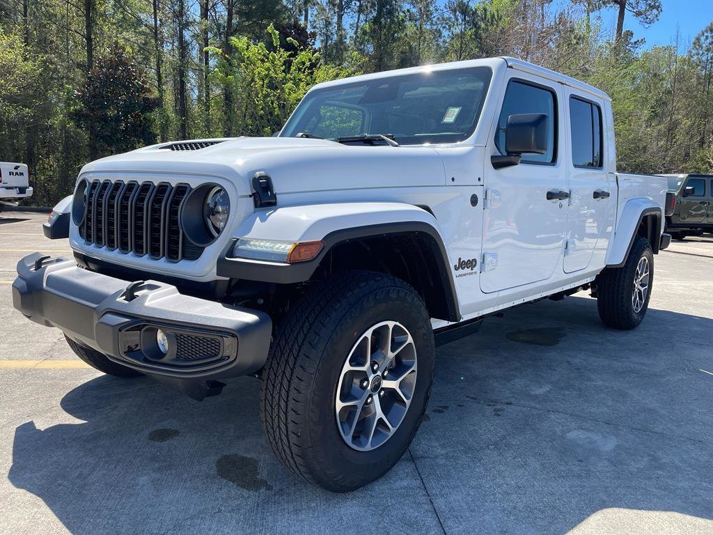 New 2026 Jeep Gladiator SPORT S 4X4 Pickup