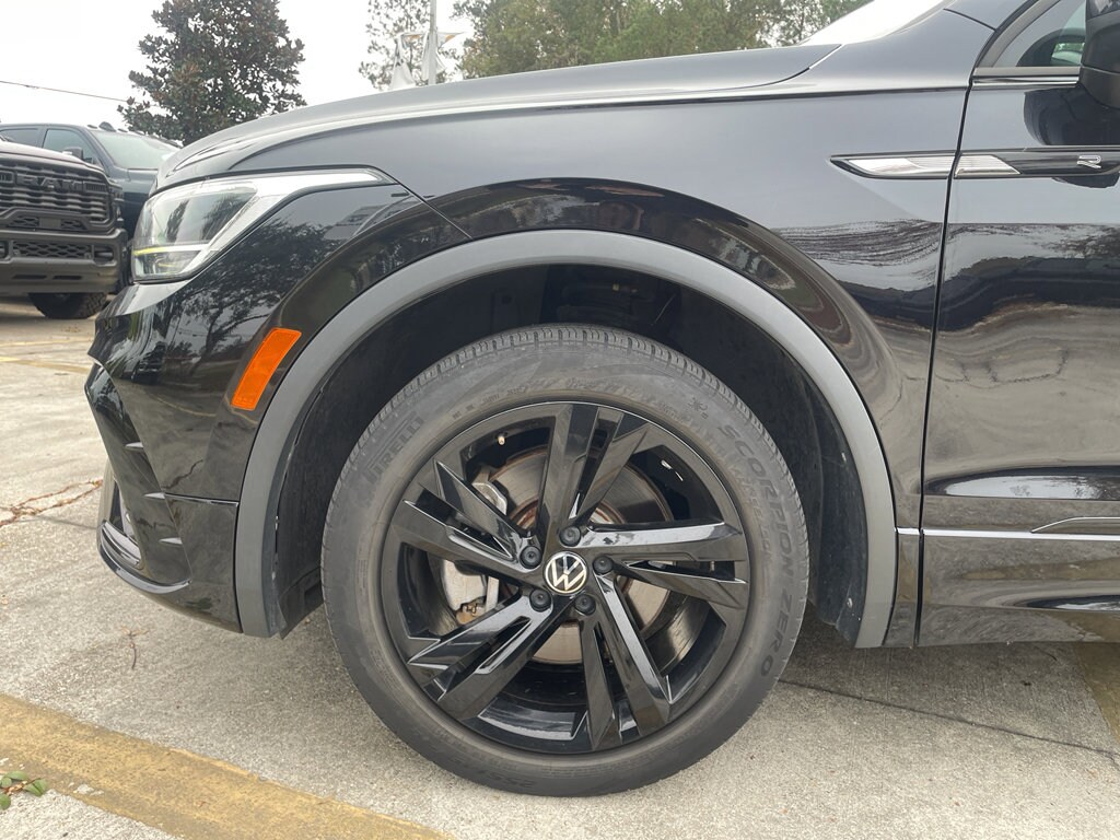 Used 2023 Volkswagen Tiguan 2.0T SE R-Line Black SUV