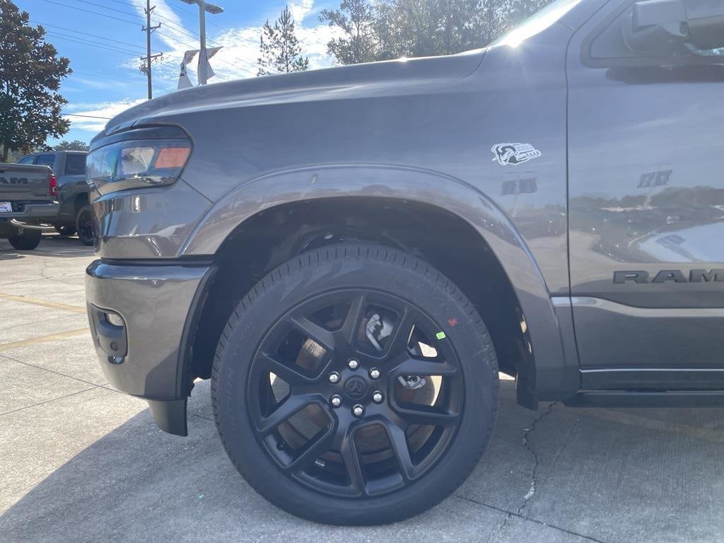 New 2026 Ram 1500 LARAMIE CREW CAB 4X4 5'7 BOX Pickup