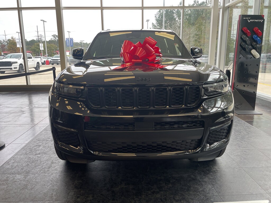 New 2025 Jeep Grand Cherokee L LIMITED 4X2 Sport Utility