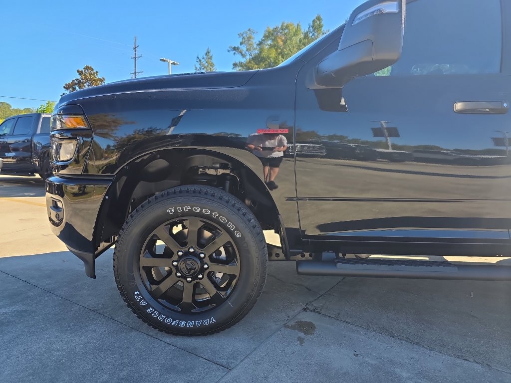 New 2026 Ram 2500 BLACK EXPRESS CREW CAB 4X4 6'4 BOX Pickup