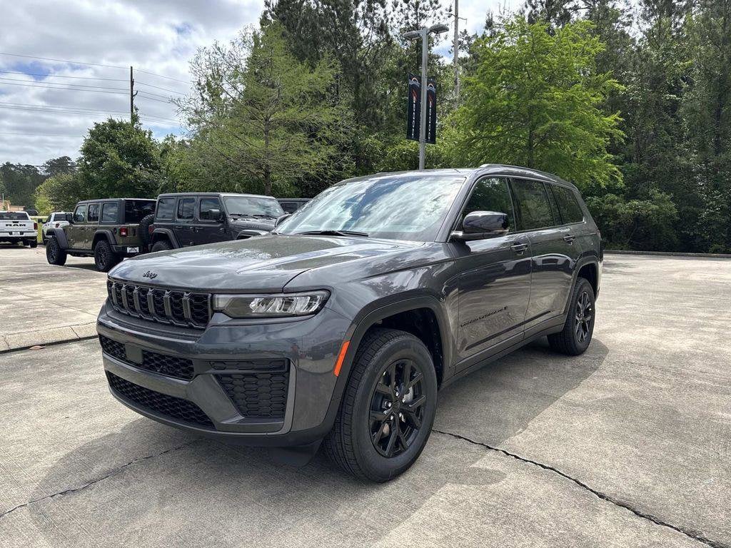 New 2026 Jeep Grand Cherokee L LAREDO ALTITUDE 4X2 Sport Utility