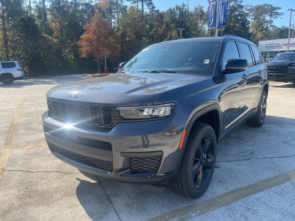 New 2025 Jeep Grand Cherokee L ALTITUDE X 4X2 Sport Utility