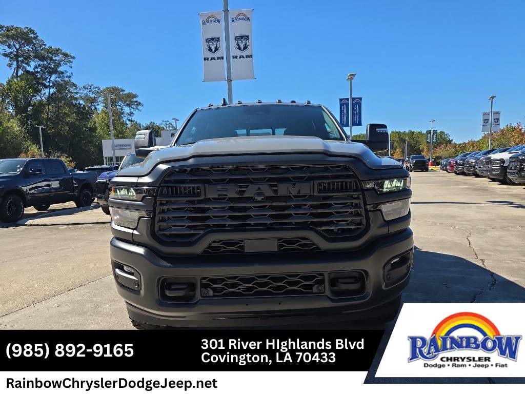 New 2026 Ram 2500 WARLOCK CREW CAB 4X4 6'4 BOX Pickup