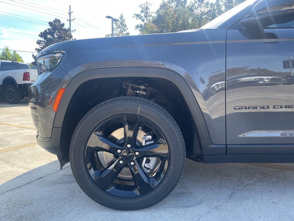 New 2025 Jeep Grand Cherokee L ALTITUDE X 4X2 Sport Utility