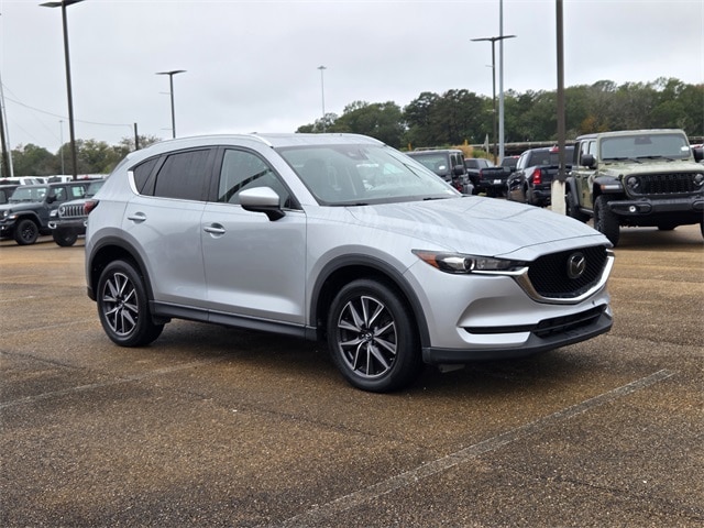 2018 Mazda CX-5 Touring's photo