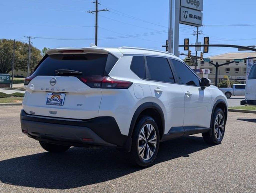 Used 2023 Nissan Rogue SV SUV