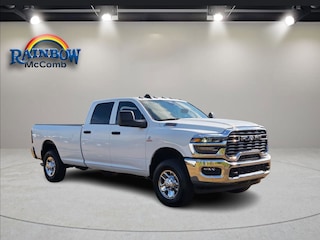 2026 Ram 2500 TRADESMAN CREW CAB 4X4 8' BOX Pickup