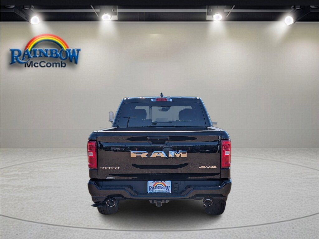 New 2026 Ram 1500 BIG HORN CREW CAB 4X4 5'7 BOX Pickup