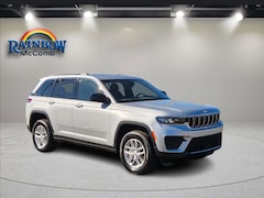 2025 Jeep Grand Cherokee LAREDO X 4X2 Sport Utility