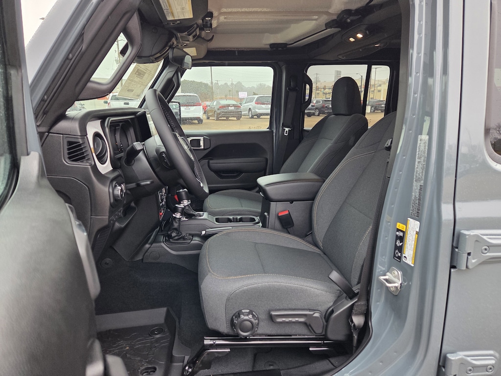 New 2026 Jeep Wrangler 4-DOOR WILLYS Sport Utility