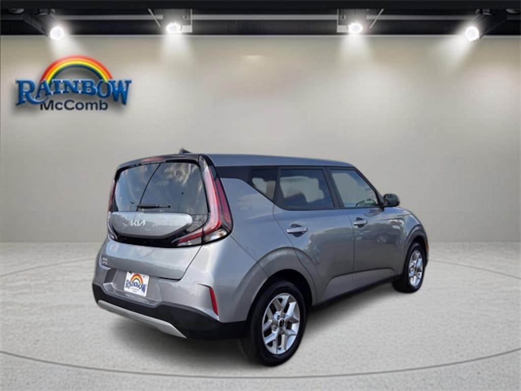 Used 2024 Kia Soul LX Hatchback