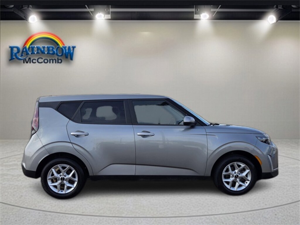 Used 2024 Kia Soul LX Hatchback