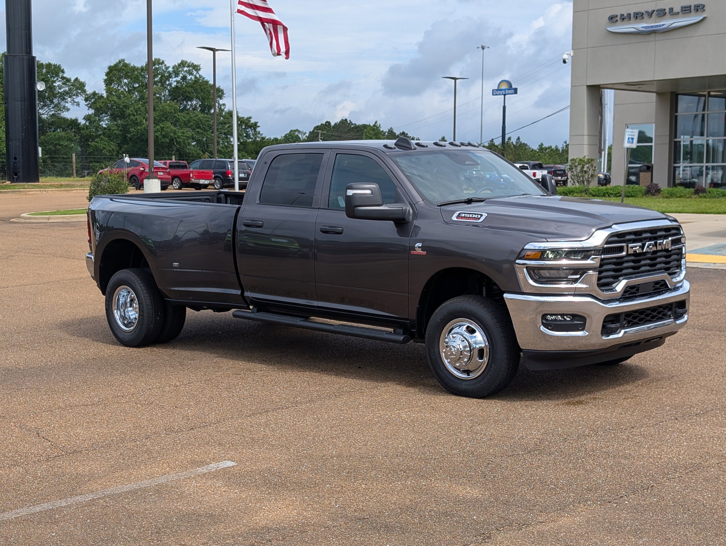 2026 RAM 3500 Tradesman 4X4 Crew Cab LWB's photo