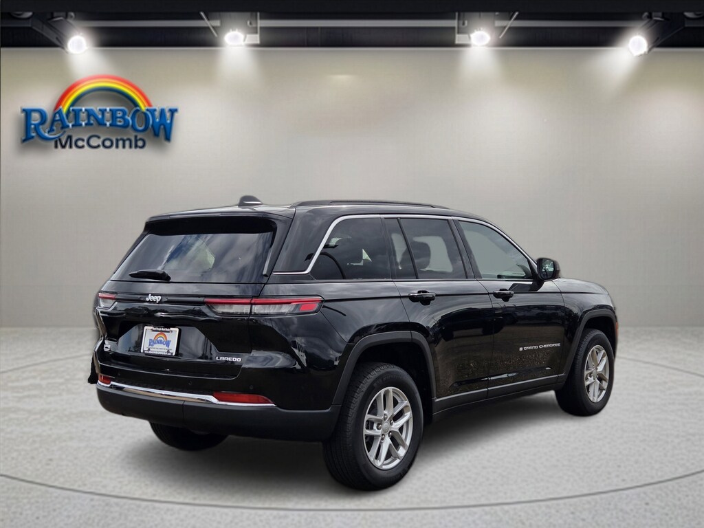 New 2025 Jeep Grand Cherokee LAREDO X 4X2 Sport Utility