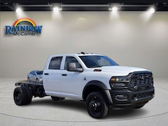 2026 Ram 5500 Chassis Cab TRADESMAN  CREW  4X4 60' CA Pickup