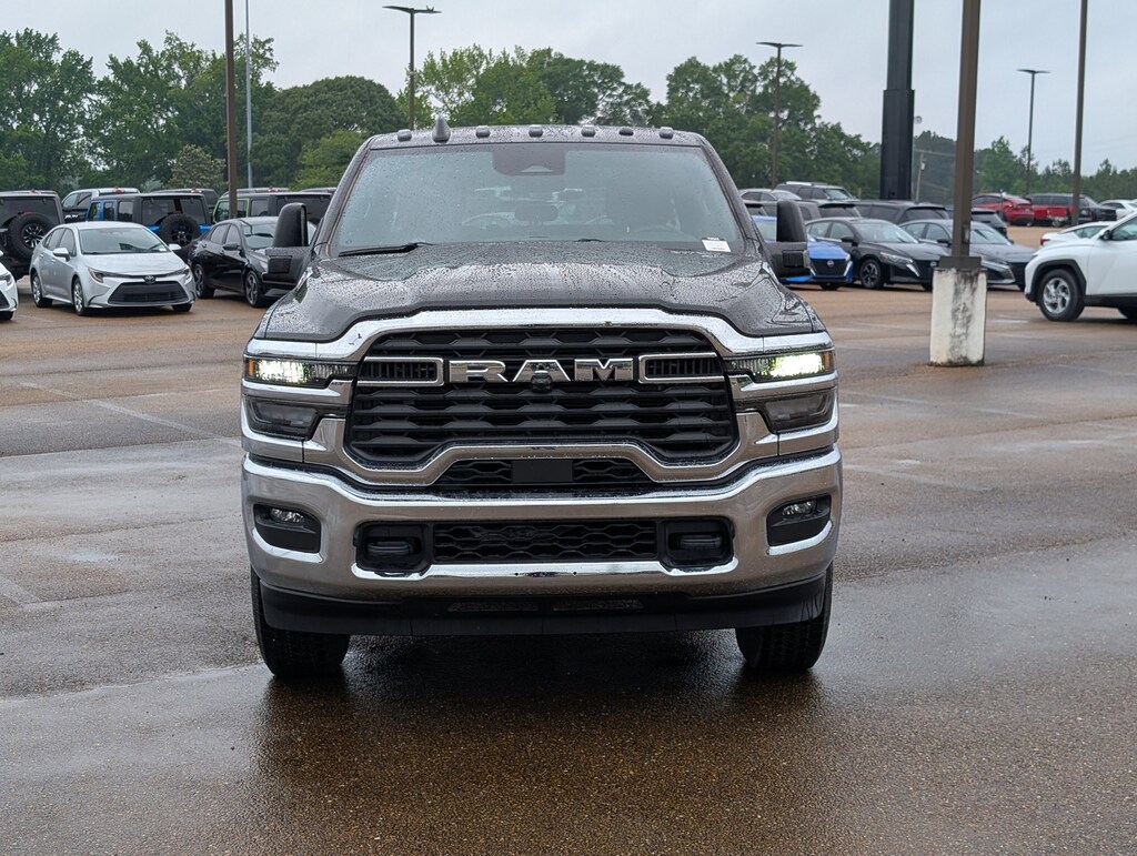 New 2026 Ram 2500 TRADESMAN CREW CAB 4X4 6'4 BOX Pickup