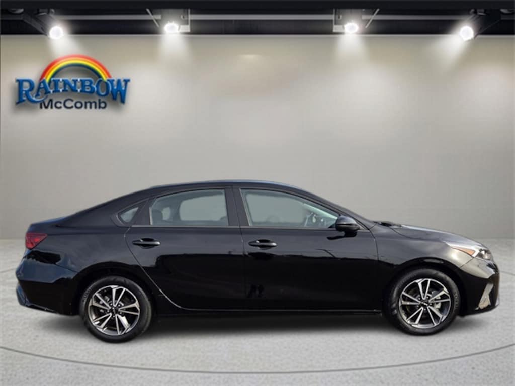 Used 2023 Kia Forte LXS Sedan