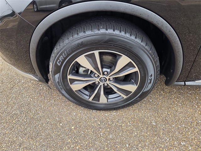 2023 Nissan Murano SV's photo