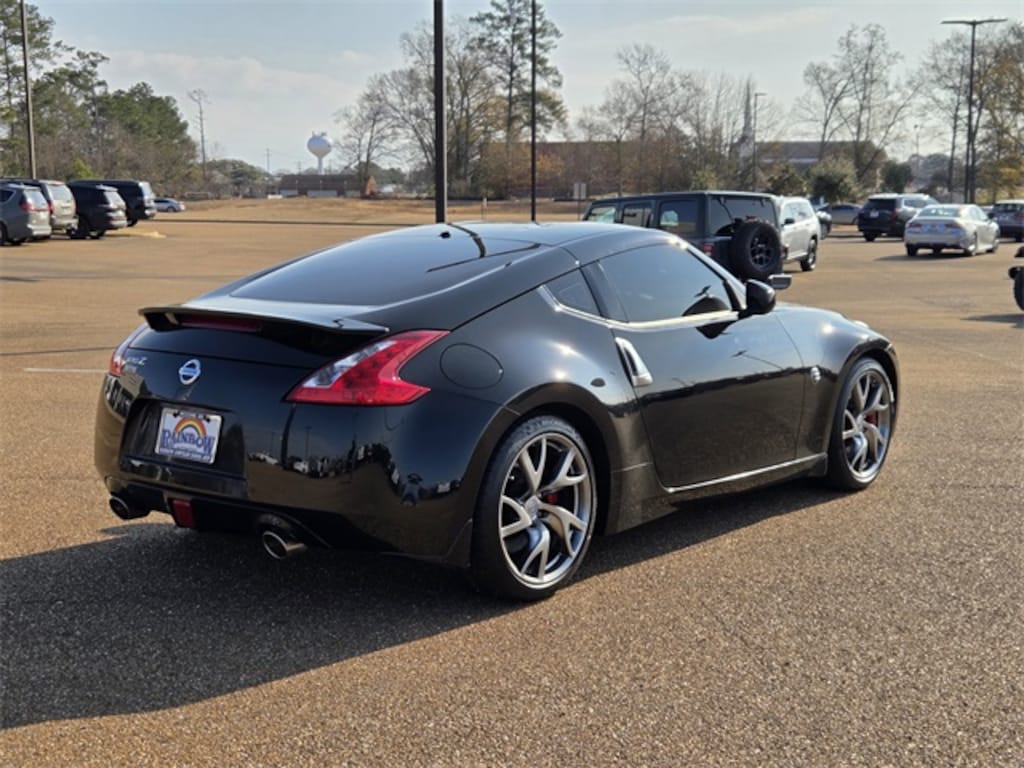 Used 2017 Nissan 370Z Sport Coupe