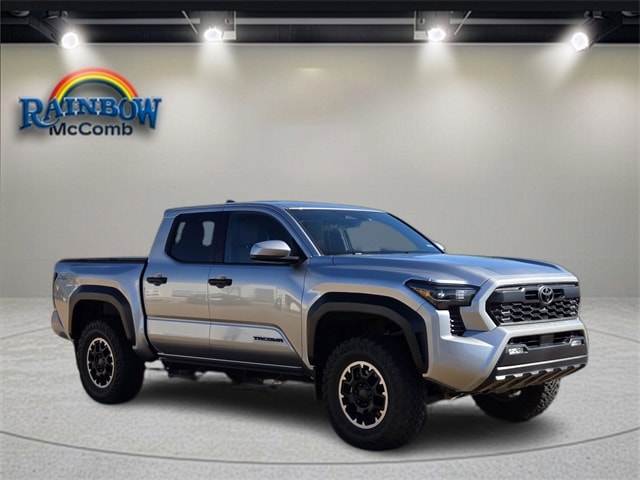 2024 Toyota Tacoma TRD Off Road's photo