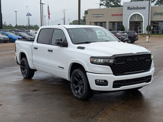 2026 Ram 1500 BIG HORN CREW CAB 4X4 5'7 BOX Pickup