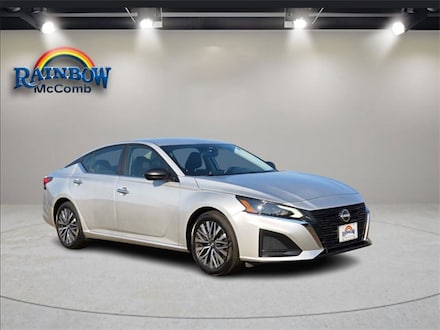 2024 Nissan Altima 2.5 SV Sedan