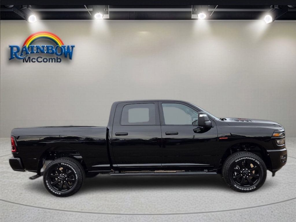 New 2026 Ram 2500 BLACK EXPRESS CREW CAB 4X4 6'4 BOX Pickup