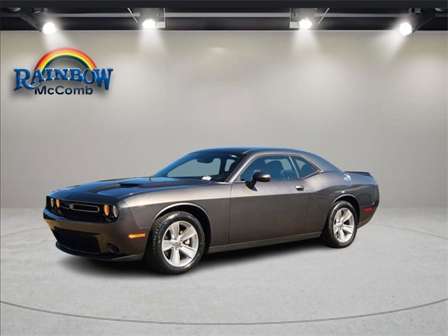 2023 Dodge Challenger SXT's photo