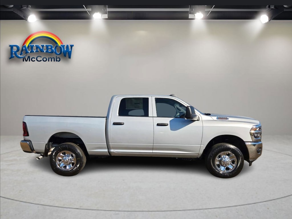 New 2026 Ram 2500 TRADESMAN CREW CAB 4X4 6'4 BOX Pickup