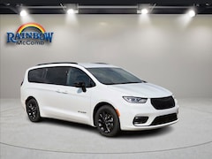 2025 Chrysler Pacifica SELECT Passenger Van