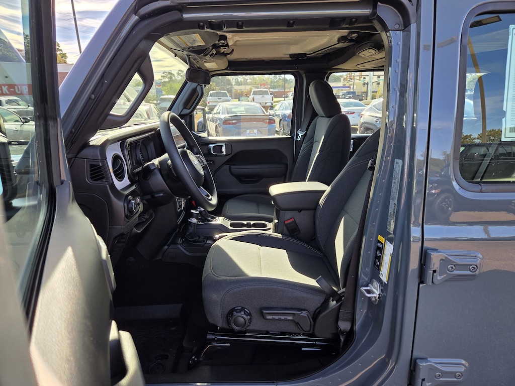 New 2026 Jeep Wrangler 4-DOOR SPORT Sport Utility