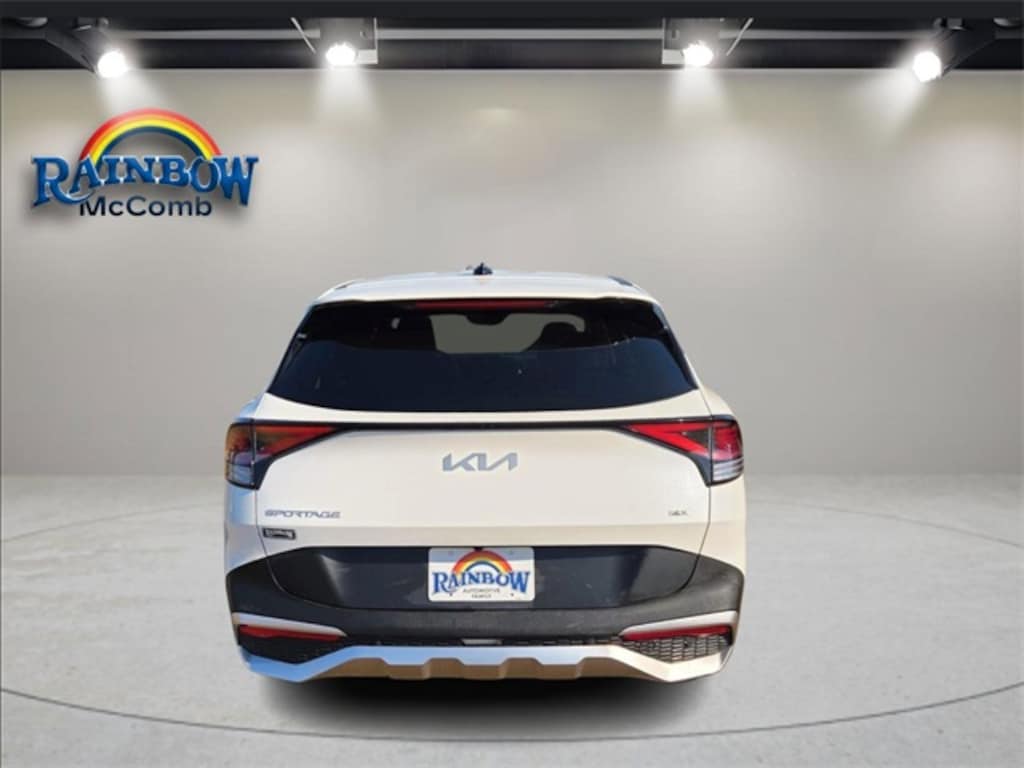 Used 2024 Kia Sportage LX SUV