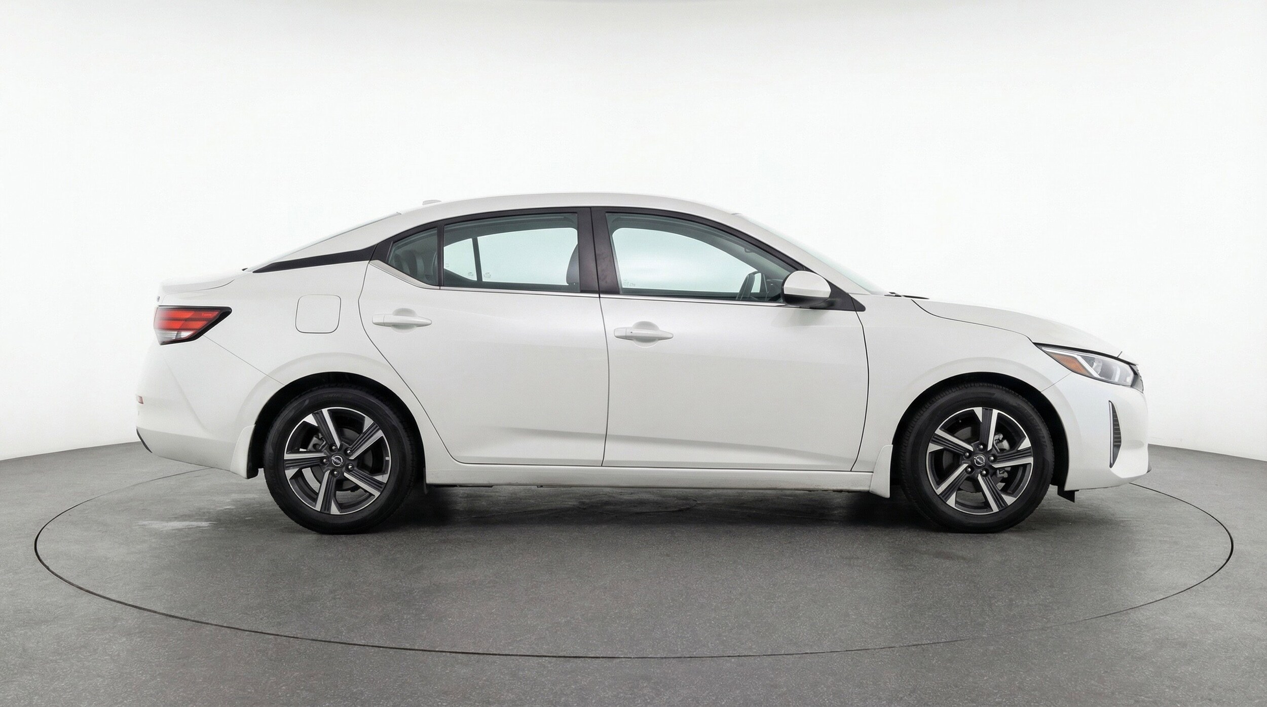 Thumbnail: 2025 Nissan Sentra - 11