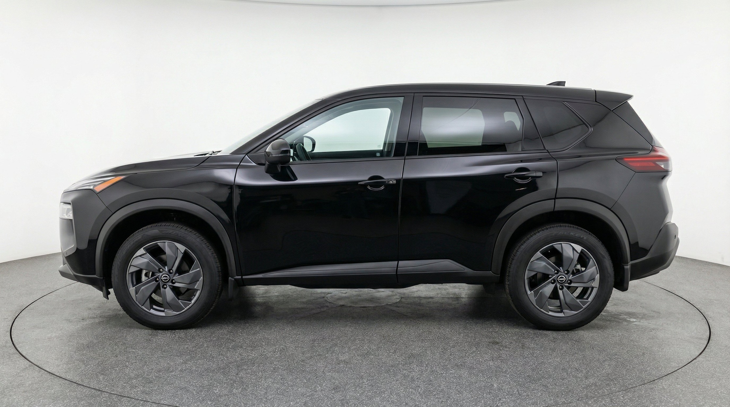 Thumbnail: 2025 Nissan Rogue - 5