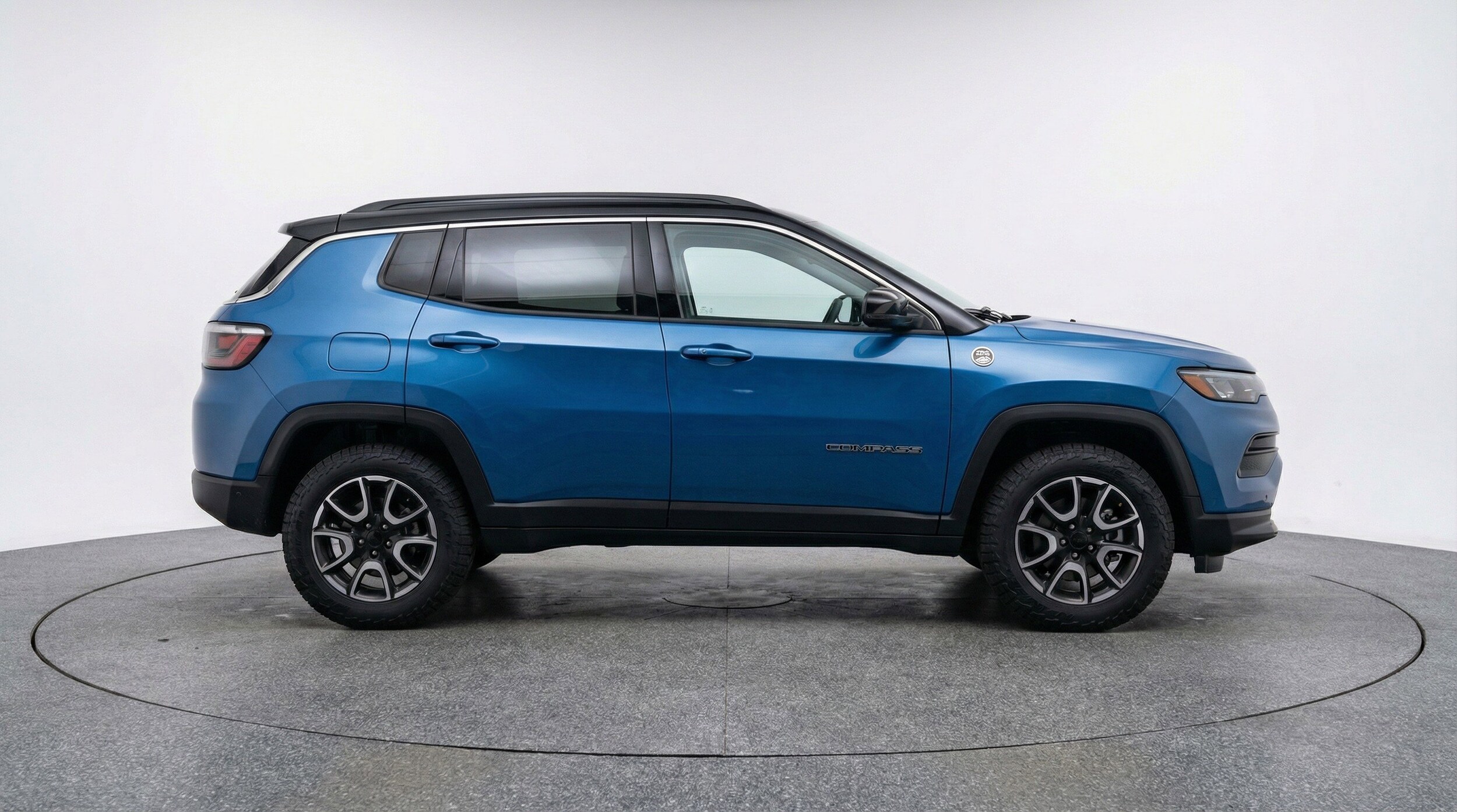 Thumbnail: 2025 Jeep Compass - 11