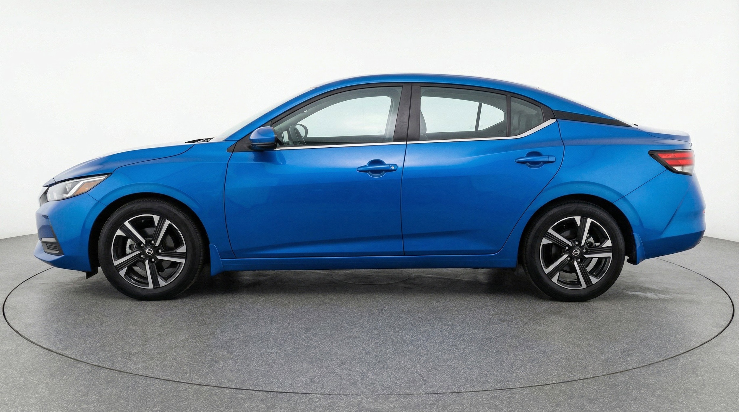 Thumbnail: 2025 Nissan Sentra - 5