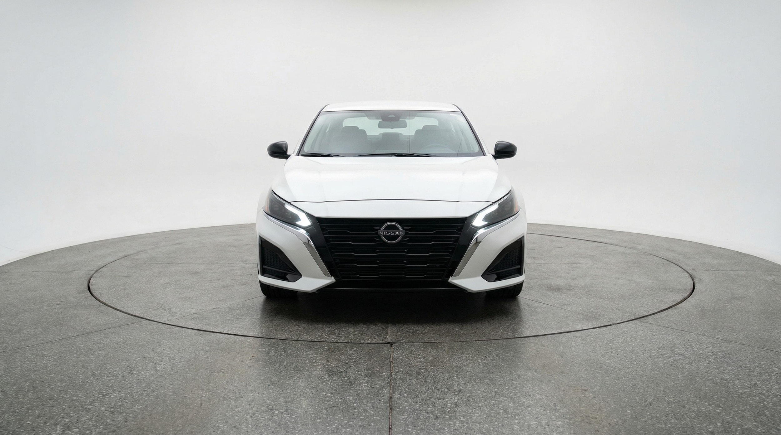 Thumbnail: 2025 Nissan Altima - 2