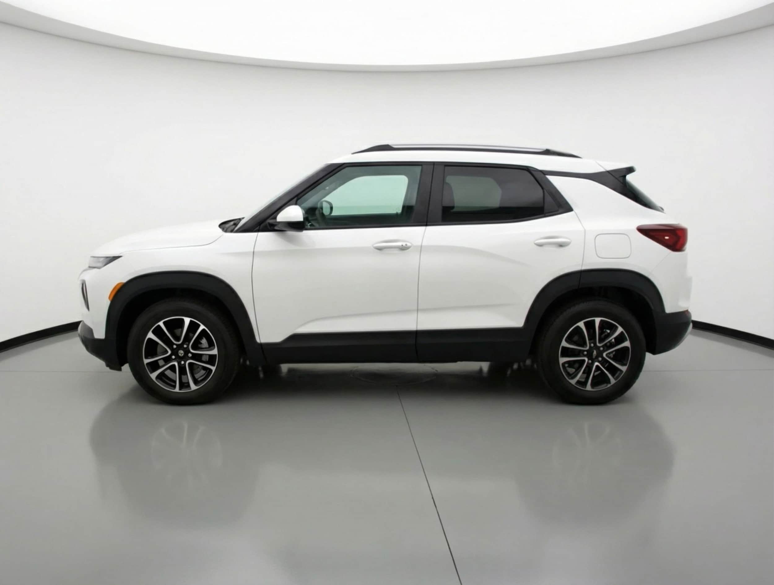 Thumbnail: 2025 Chevrolet TrailBlazer - 4