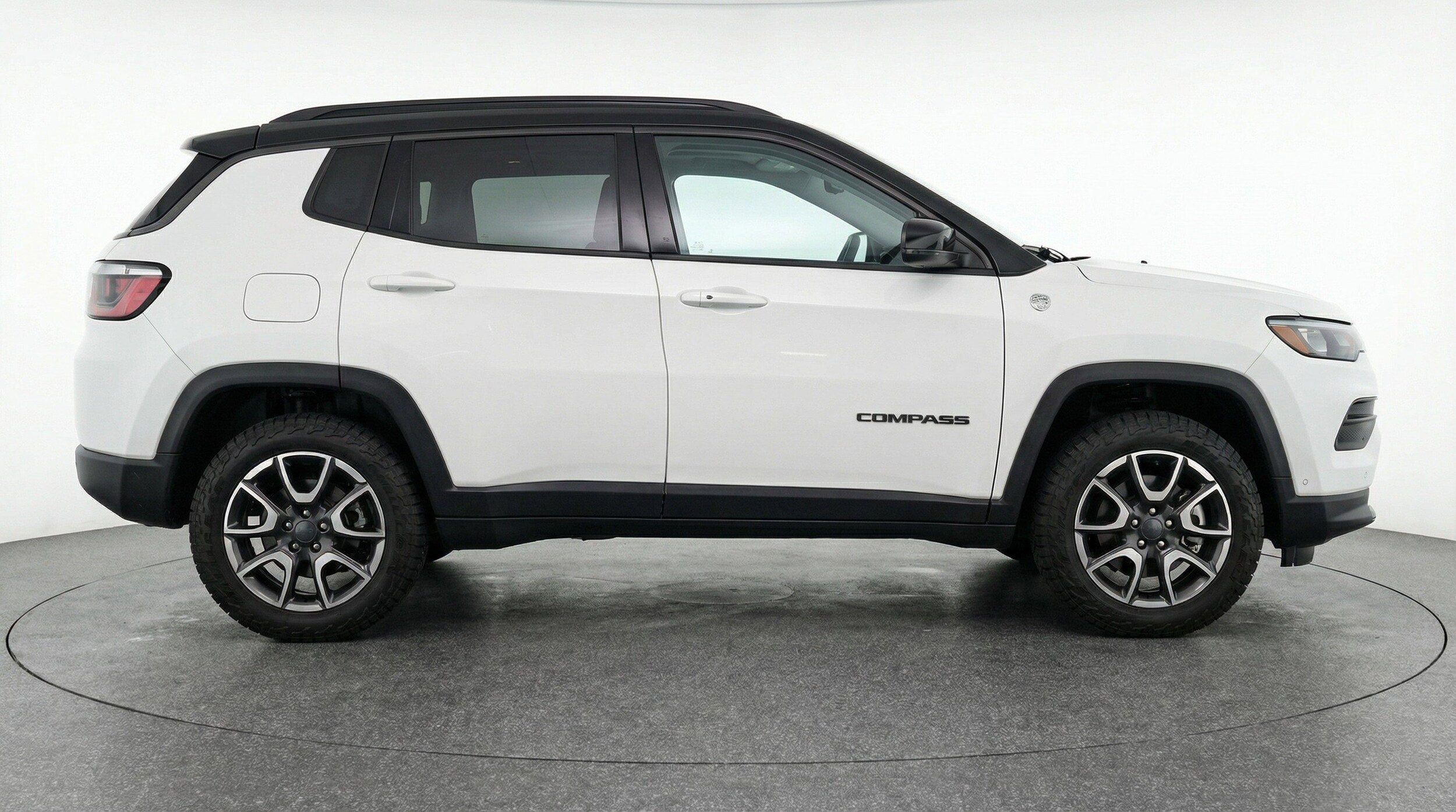 Thumbnail: 2025 Jeep Compass - 11